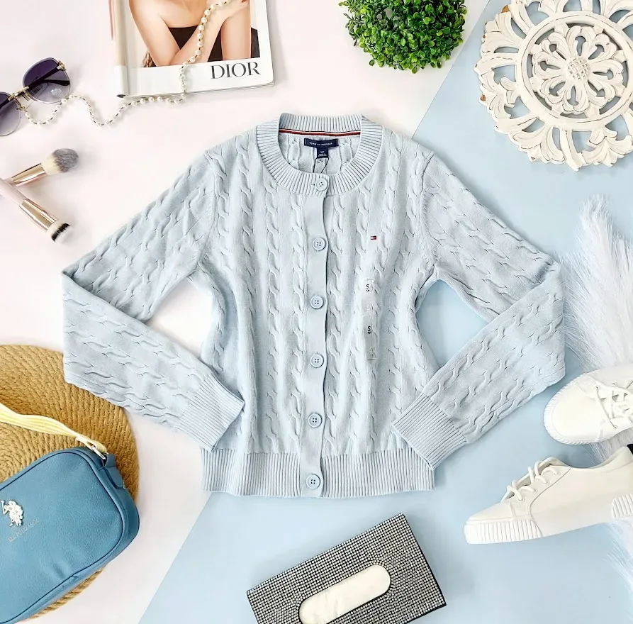 Sueter Tommy Hilfiger para Dama .