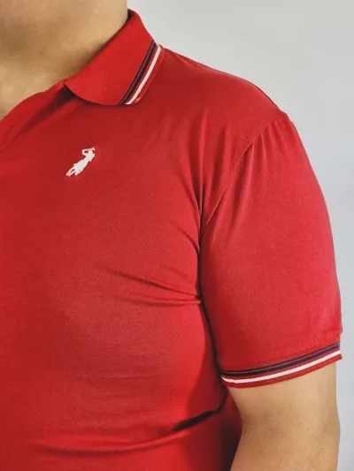Camiseta Cambrige Polo Club para caballero color vino