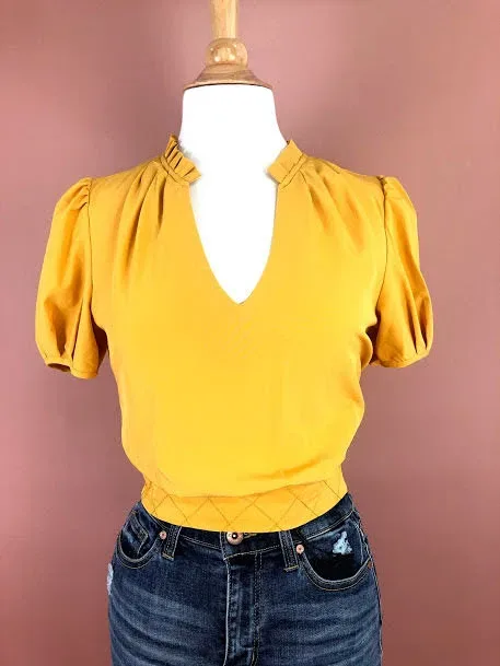Blusa Milk & Honey para dama color mostaza