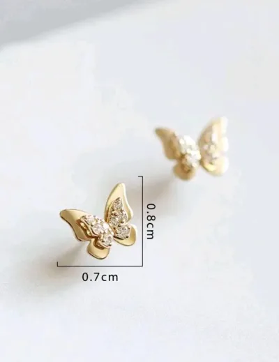 Aretes con diseños de mariposa