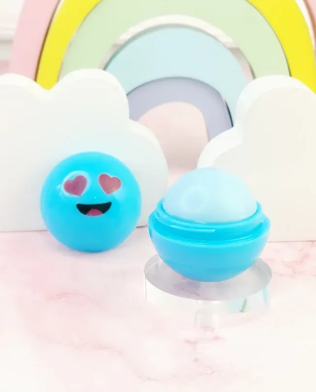 Balsamo labial para dama