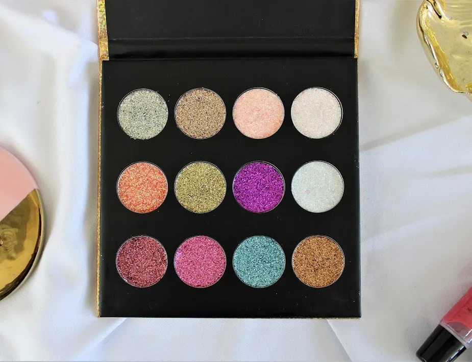 Paleta de sombras escarchadas para dama GB1230