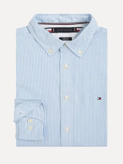Camisa Tommy Hilfiger para caballero diseño a rayas color celeste y blanco
