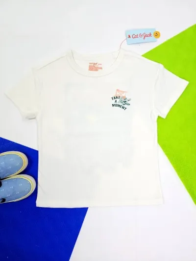 Camiseta Cat and Jack para niño