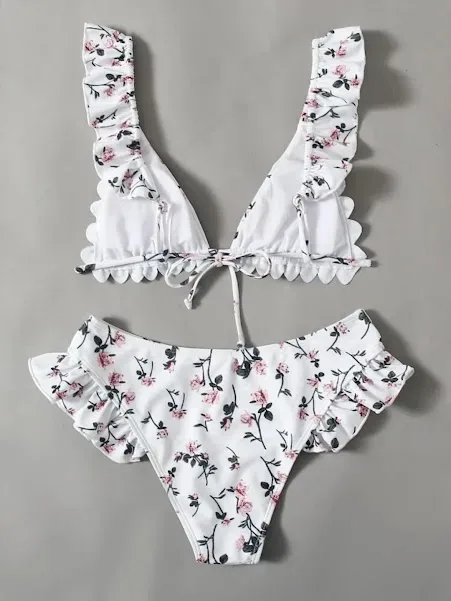 Vestido de baño para dama con diseño floral