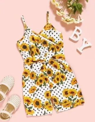 Enterizo para niña color blanco con estamapso de girasoles