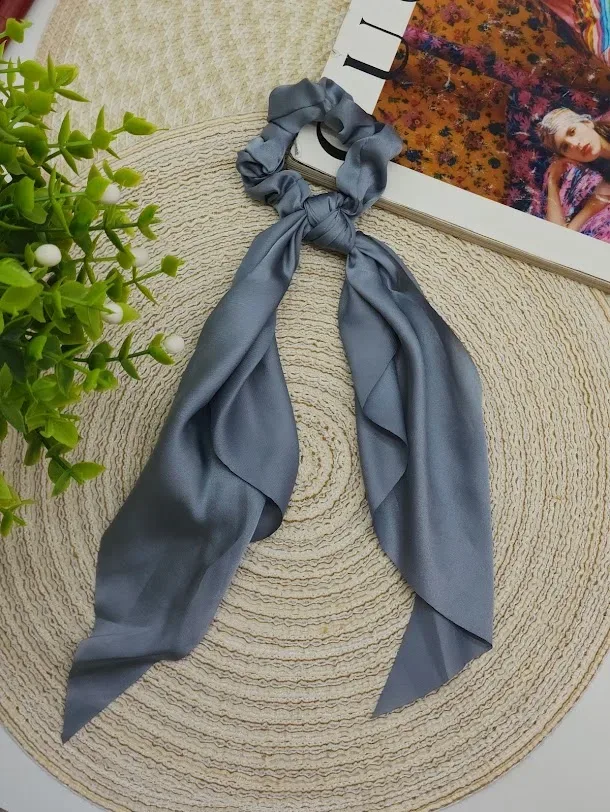 Colas de cabello para dama estilos y colores al azar.