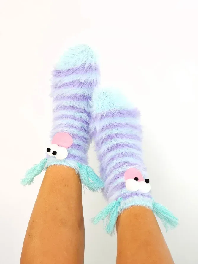 Medias multicolor de peluche