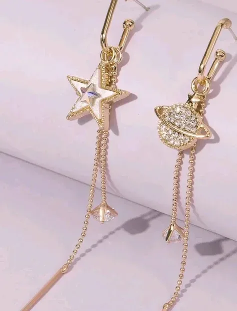 Aretes para dama fanatsía color dorado