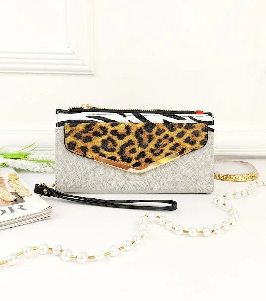 Cartera para dama diseño de animal print