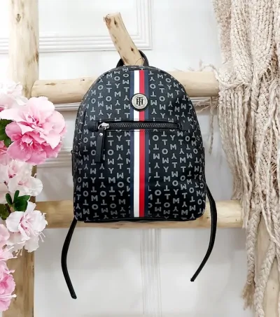 Bolso Tommy Hilfiger para dama color negro