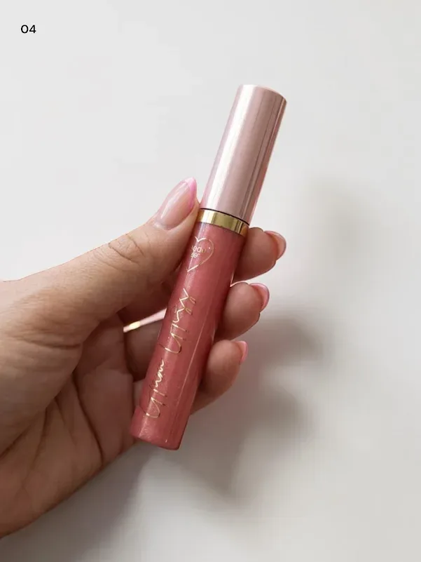 Labial Glam Gloss Beau Visage 04 #COLOR NARANJA BRILLANTE