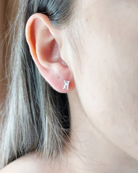 Par de aretes para dama plata 925 piedra rectangular
