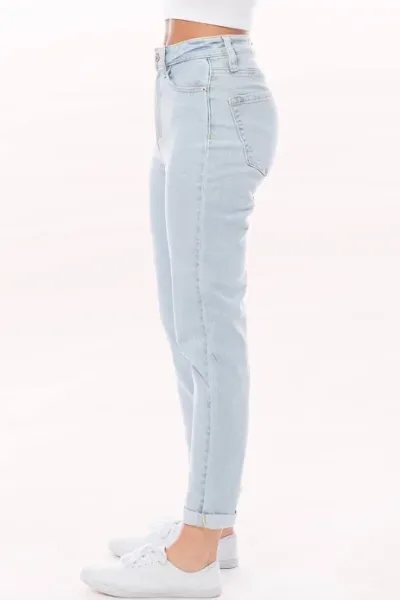 Jeans para dama Modern Haze color celeste high rise