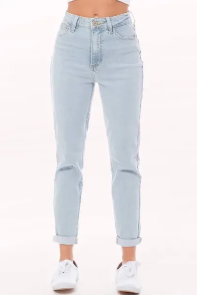 Jeans para dama Modern Haze color celeste high rise