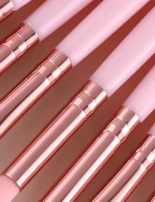 20 piezas de brochas para maquillaje