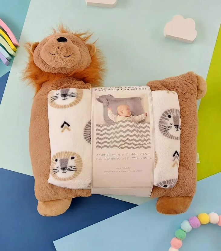Conjunto de almohada y cobija con diseño de león