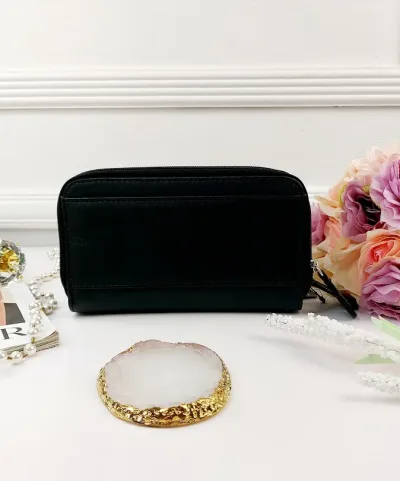 Cartera Guess para dama color negro