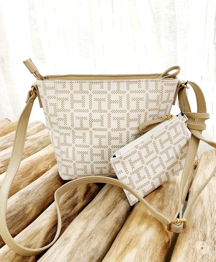 bolso Tommy Hilfiger para dama color blanco