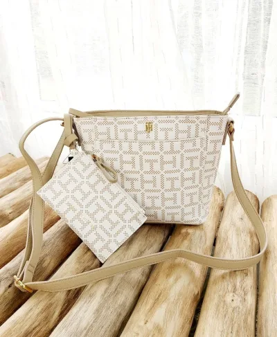 bolso Tommy Hilfiger para dama color blanco