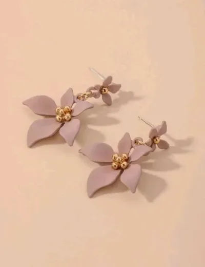 Aretes para dama color lila