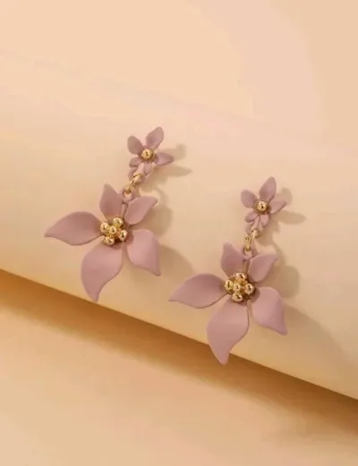 Aretes para dama color lila