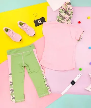 Conjunto para niña color verde y rosado