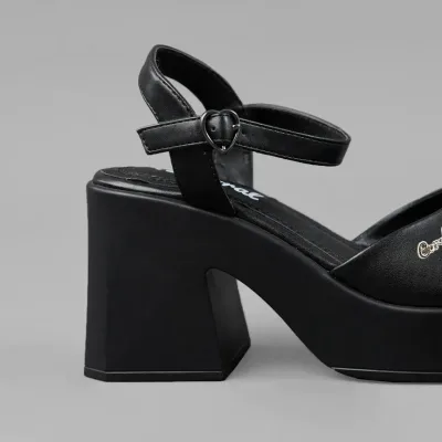 Tacones Coral para dama color negro