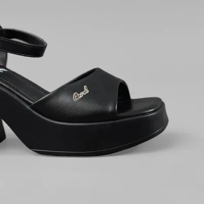 Tacones Coral para dama color negro