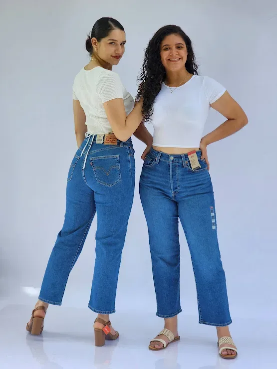 Jeans Levis para dama  Ribcage straight-0121