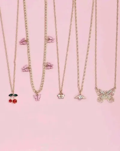 Set de collares de fantasía para dama