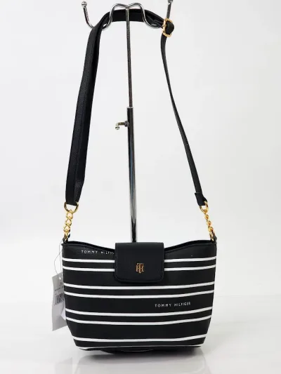 Bolso Tommy Hilfiger para dama color negro