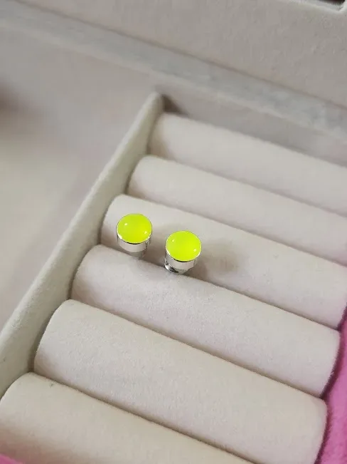 Par de aretes para dama diseño circular