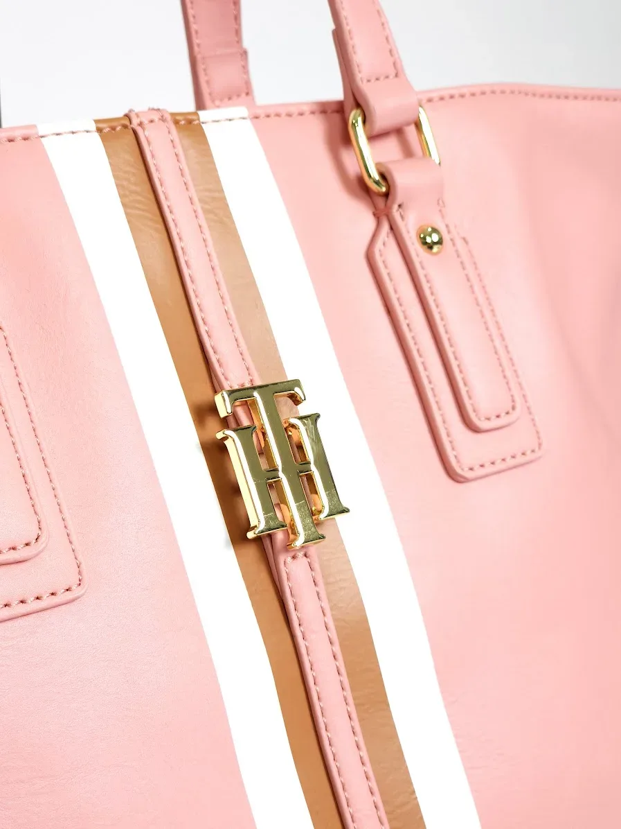 Bolso de hombro Tommy Hilfiger para dama color rosado