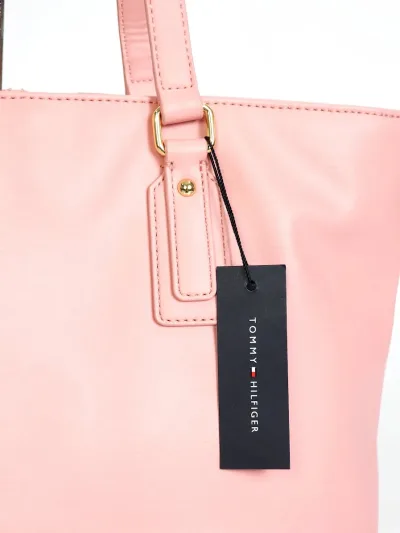 Bolso de hombro Tommy Hilfiger para dama color rosado