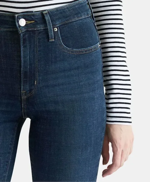 Jeans Levis para dama 725-0038 High Rise Bootcut