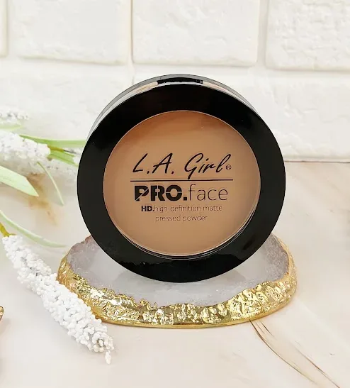 Polvos compactos mate L.A. Girl para dama GPP611