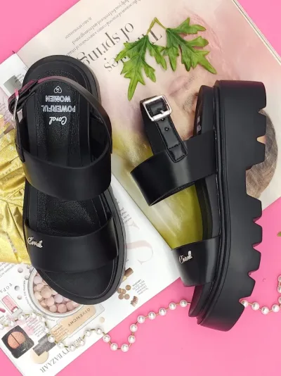 Sandalias Coral para dama Maggie 3 All Black Pu