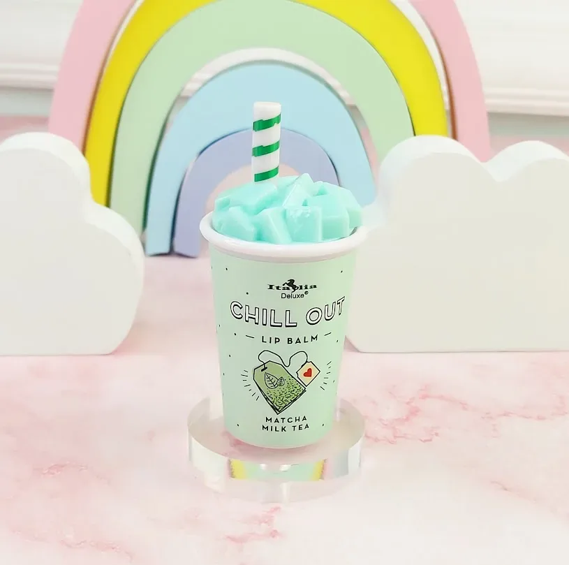 Balsamo labial Matcha Milk Tea para dama color verde