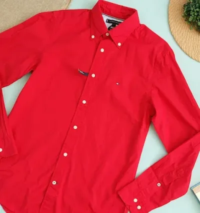 Camisa Tommy Hilfiger para caballero color rojo