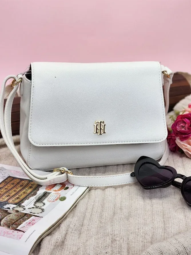 Bolso Tommy Hilfiger para dama- XW03757 101 YBL