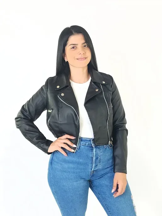 Jacket Salvaje para dama color negro