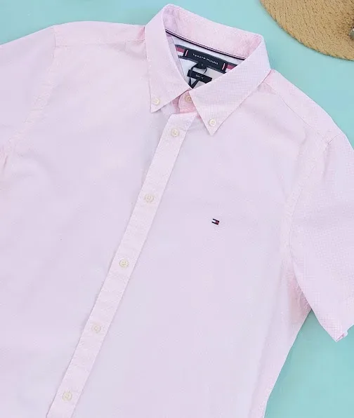 Camisa Tommy Hilfiger para caballero diseño de lunares