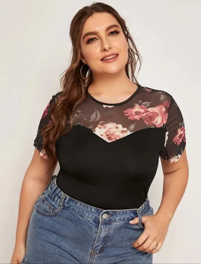 Blusa para dama color negro con detalles florales