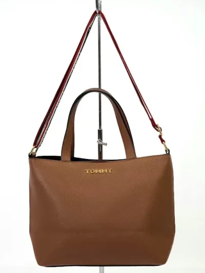 Bolso Tommy Hilfiger para dama color cafe