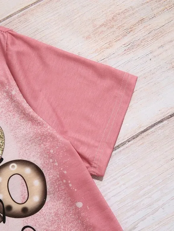 Camiseta para dama color rosado diseño de navidad con estampado de letra