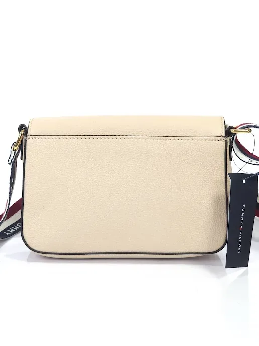 Bolso Tommt Hilfiger para dama color beige