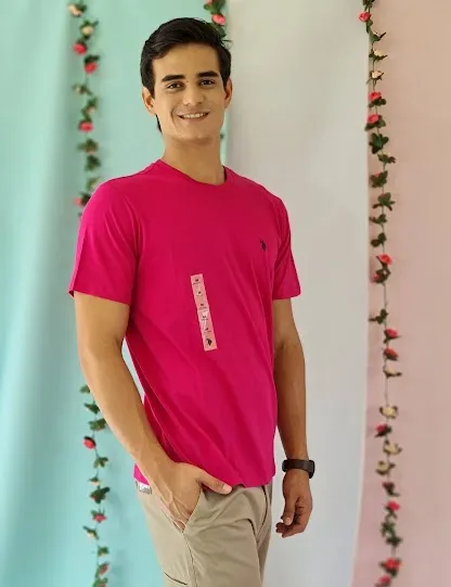 Camiseta Polo para caballero color fucsia
