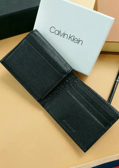 Billetera Calvin Klein para caballero color negro