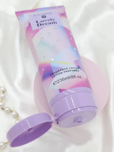 Loción corporal Lovely Dream  para Dama